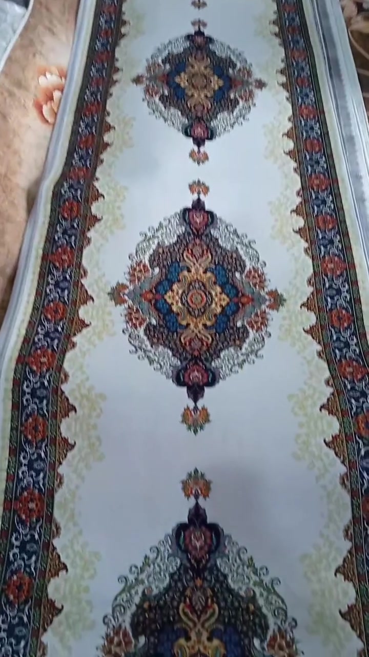 وصول مدات كلاودي مخمل يخبل الوان حلوة
القياسات بيه مختلفة 
4م
5م
واكو قياسات اصغر 
والسعر مناسب جدا 
العنوان المدحتية مقابيل دائرة الزراعة بإدارة عادل الرويعي مجمع الروان ***********
