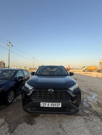 2023 TOYOTA RAV4 LE        اللون :- اسود     الموديل  2023 سعة المحرك ...