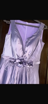 فساتين • مستخدمة • مرة وحدة/مرتين