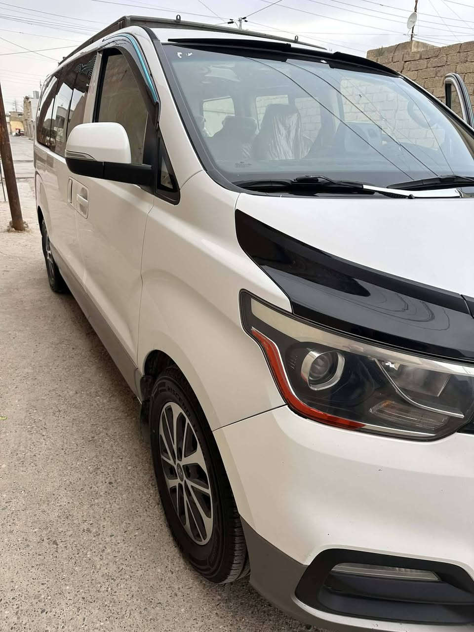 سلام عليكم ستاريكس للبيع موديل 19 رقم اربيل بسمي السياره مكفوله كفاله عامه محرك جديد طخم تايرات جديد للاستفسار اتصال على الرقم التالي *********** كورك بي واتساب ***********
