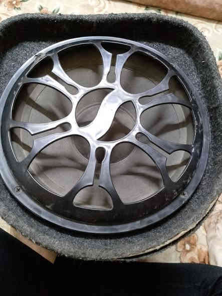 مضخم للبيع حجم كبير السعر 40 وبي مجال قليل رقم الهاتف ***********
