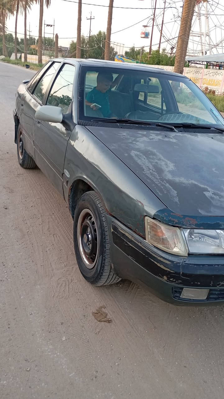 السلام عليك سياره دايو اسبرو موديل 95رقم بابل لون فيلي رقم دولي كير محرك  وصدر شرط مكفولات بحاله ممتاز مع الاطارات السياره بسمي سنويه جديده مصفره غرامات  السعر 22 وبيها مجال الشراب وتساب (***********)مكاني بابل المحاويل
