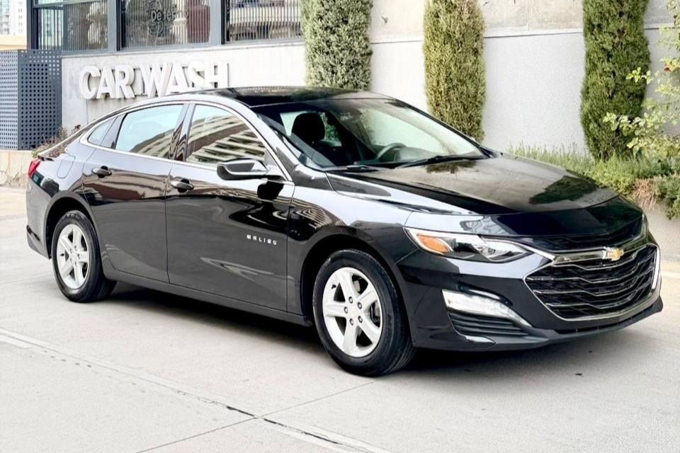 شۆفرلێت مالیبۆ 2024 LT
بەسمە شاشە کامێرا 
کوشن هیتەر کوشن کارەبا 
برێک بەسمە ئۆتۆ ستۆپ 
تەنها 31 هەزار رۆشتوە 
2 پارچە بۆیاخ بێ ناو گرتن بەشەرت

سعر : لە کۆمێنت داوای بکە ڕاستەوخۆ بۆت دێت 🤖 

گێڕ و مەکینەی بەشەرت 
هیچ کێشەیەکی تێدا نییە 

ژمارەی خاوەنەکەی 
***********
وەتسئاپ
