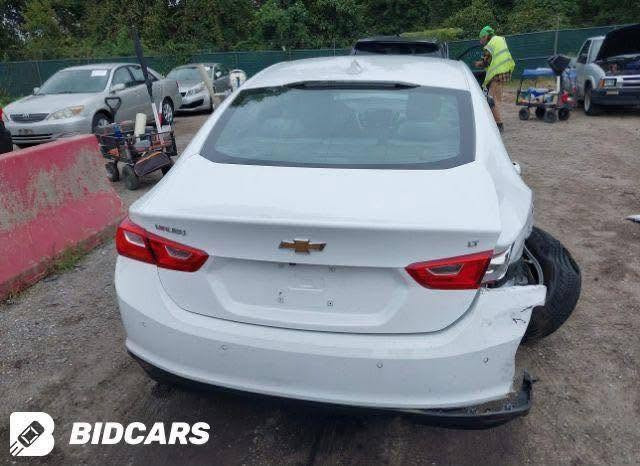 بسم الله الرحمان الرحيم.. للبيع ماليبو 24 مواصفات LT1 فول عدى الفتحه ماشيه 9000 . حادثه جاملغ خلفي جهة اليمين بدون اي ايرباگ السيارة بجم كبس صور الحادث ورقم شاصي موجود ب المنشور.. السيارة زيرو واحلى من الصور ..رقم فحص تترقم جميع محافظات العراق عدى الاقليم .السعر 138 ورقه وبيها مجال شي بسيط 
تلفون ***********واتساب
