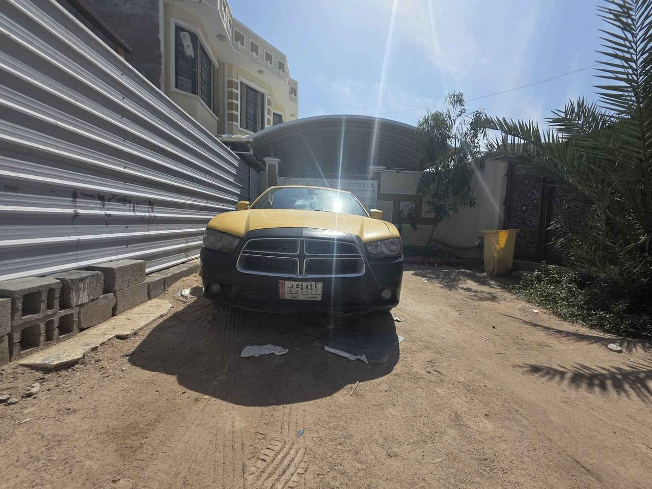 سلام عليكم  سيارة للبيع جارجر مديل ١٢ حلوة ونضيفة سعر 145
***********
