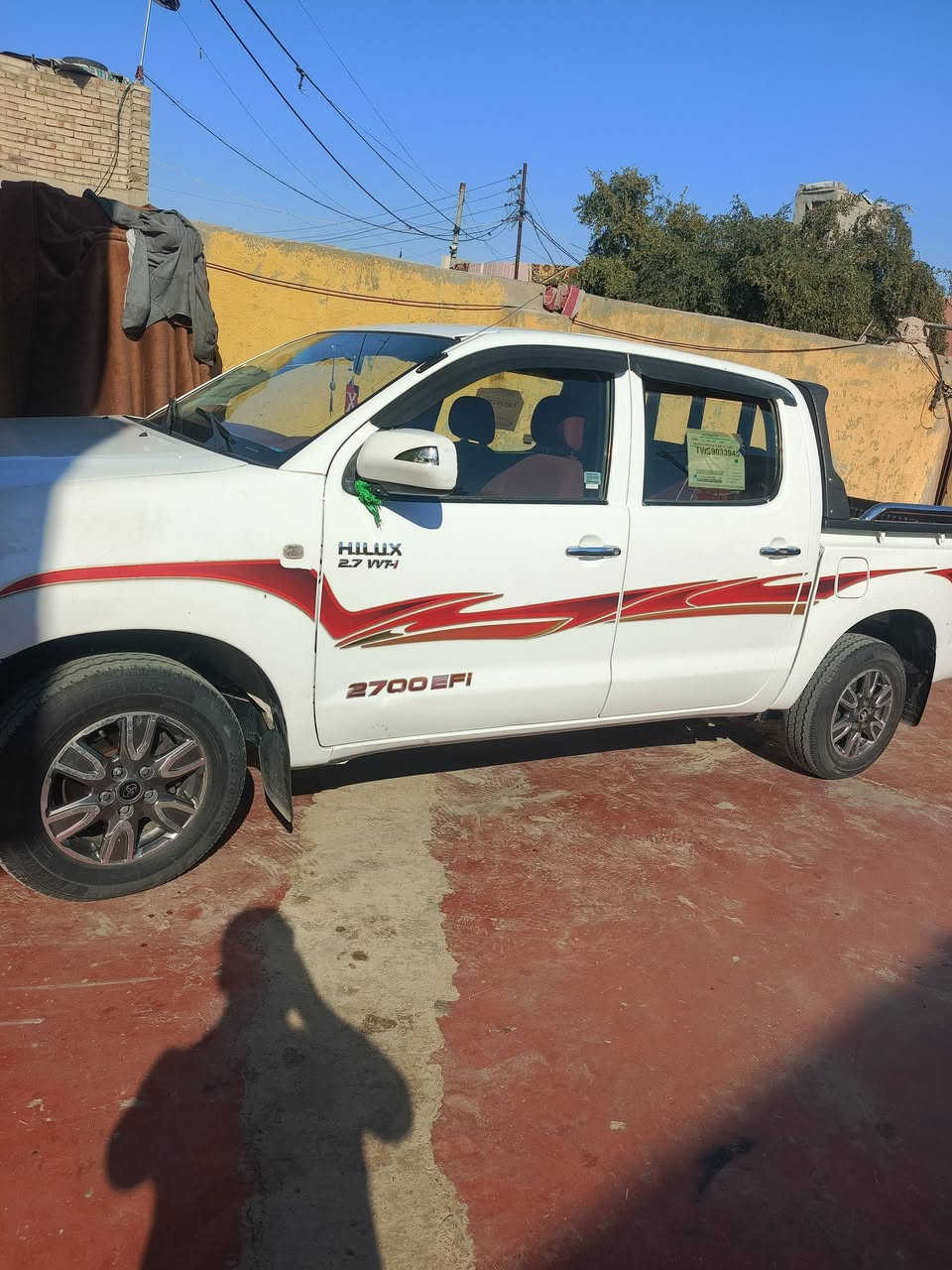 السلام عليكم عندي هاي سياره موديل 2011 رقم واسط لاستفسار هاذ الرقم ***********
