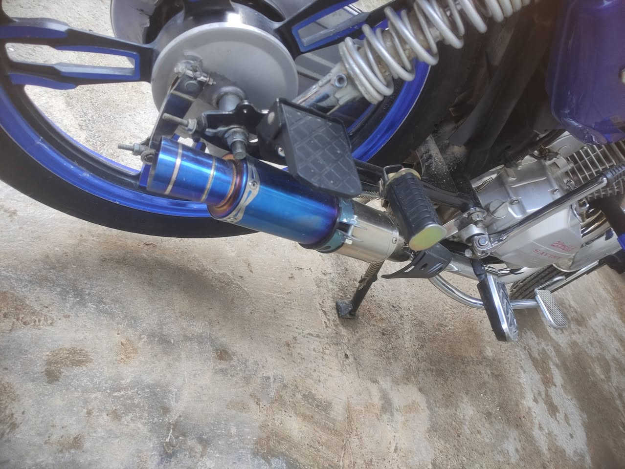 للبيع صالنصة فول فول 25 الف
العنوان كركوك حزيران ***********
