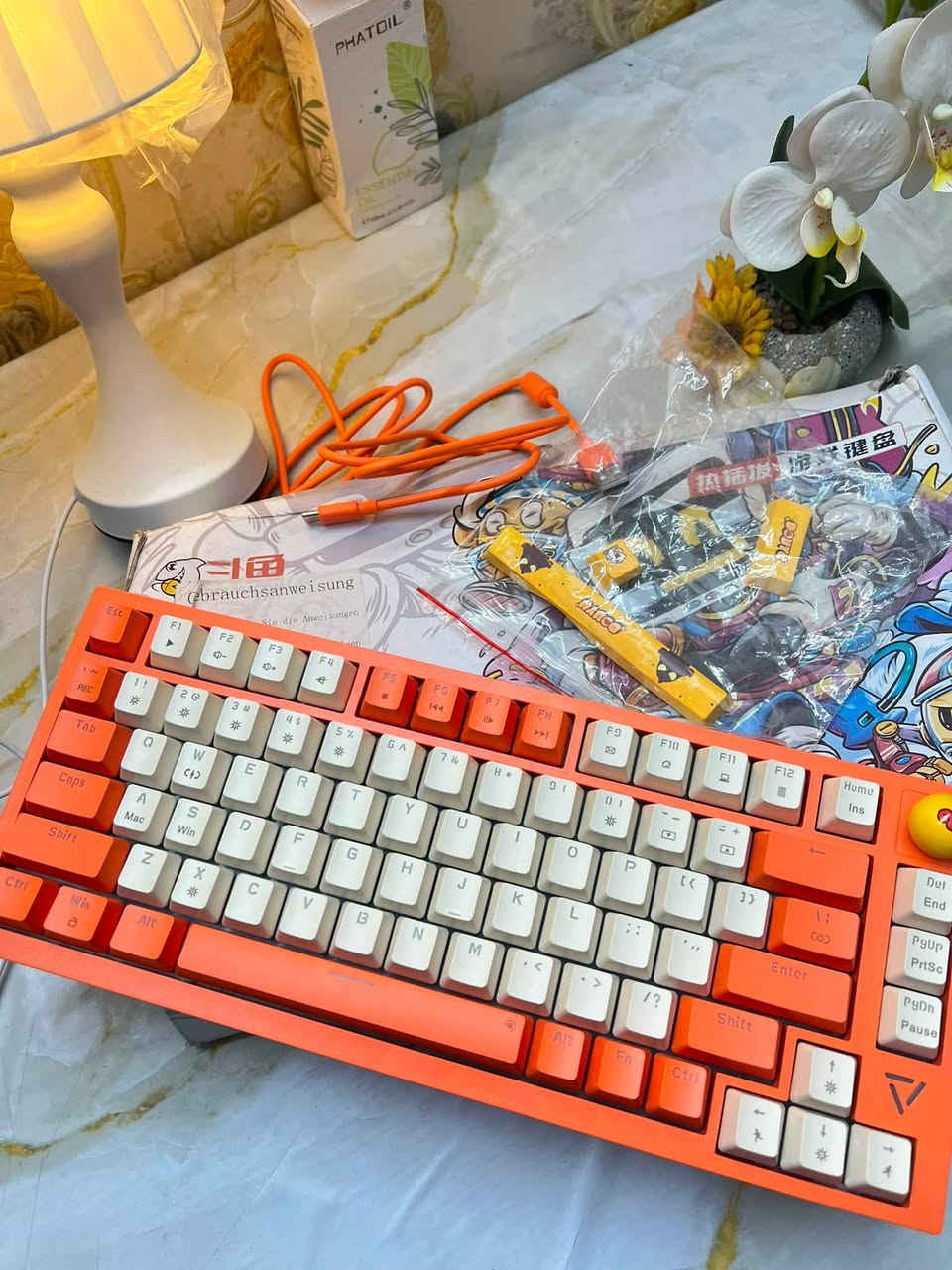 ⌨️ كيبورد ميكانيكي 75% للألعاب والعمل
✨ المميزات:
• أزرار ميكانيكية سريعة وسلسة.
• تصميم 75% مدمج ويوفر مساحة على المكتب.
• كيبل USB-C قابل للفصل.
• إضاءة RGB.
• مناسب للألعاب والكتابة.
• يجي وياه أدوات تبديل الكيكابات وسويتشات احتياطية.

💰 السعر: 40,000 دينار عراقي 

📩 للحجز والاستفسار راسلونا.


**إذا كنت صاحب هذا الإعلان وتريد حذفه لأي سبب، رجاءا أرسل رسالة إلى الدعم الفني**
