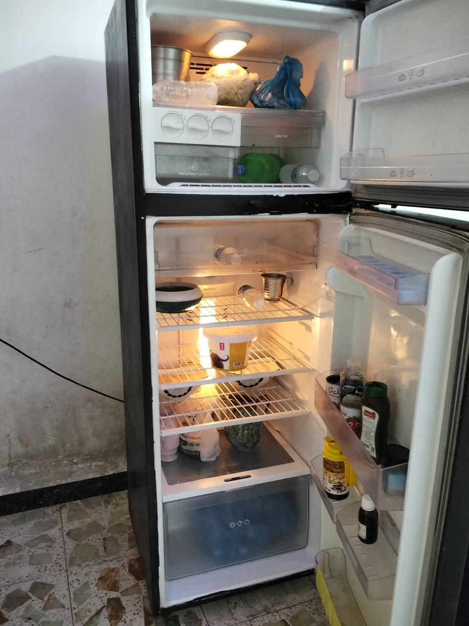 ثلاجة ال جي شغاله على فحص امانه الله اخت الجديده ب190 الف.     بغداد المشتل


**إذا كنت صاحب هذا الإعلان وتريد حذفه لأي سبب، رجاءا أرسل رسالة إلى الدعم الفني**