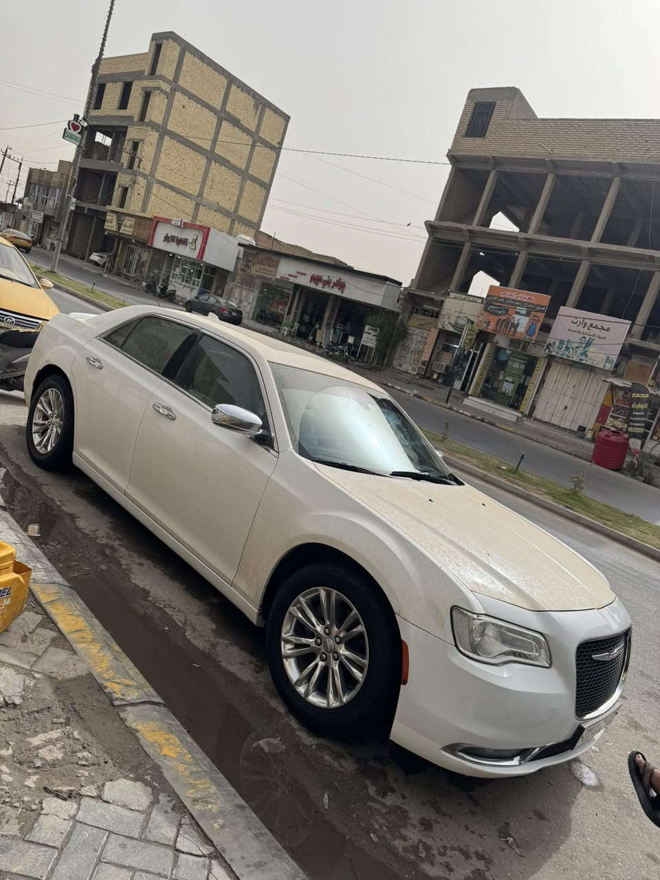 للبيع أو مراوس
كرايسلر اوباما C300
موديل 2016  فول مواصفات كفاله
مواصفات :
بنورامة فتحتين كشن جلد لونين كشن تدفئة تبريد كهربائي خزن ميموري
بصمة تشغيل شاشة جبير  استيرن كهرباي
سستم سماعة وبعد بيه مواصفات
رقم اسليمانيه دولي
تخم تاير جديدويل مكسيكي اصلي
السعر 230وبيها مجال
‭***********
