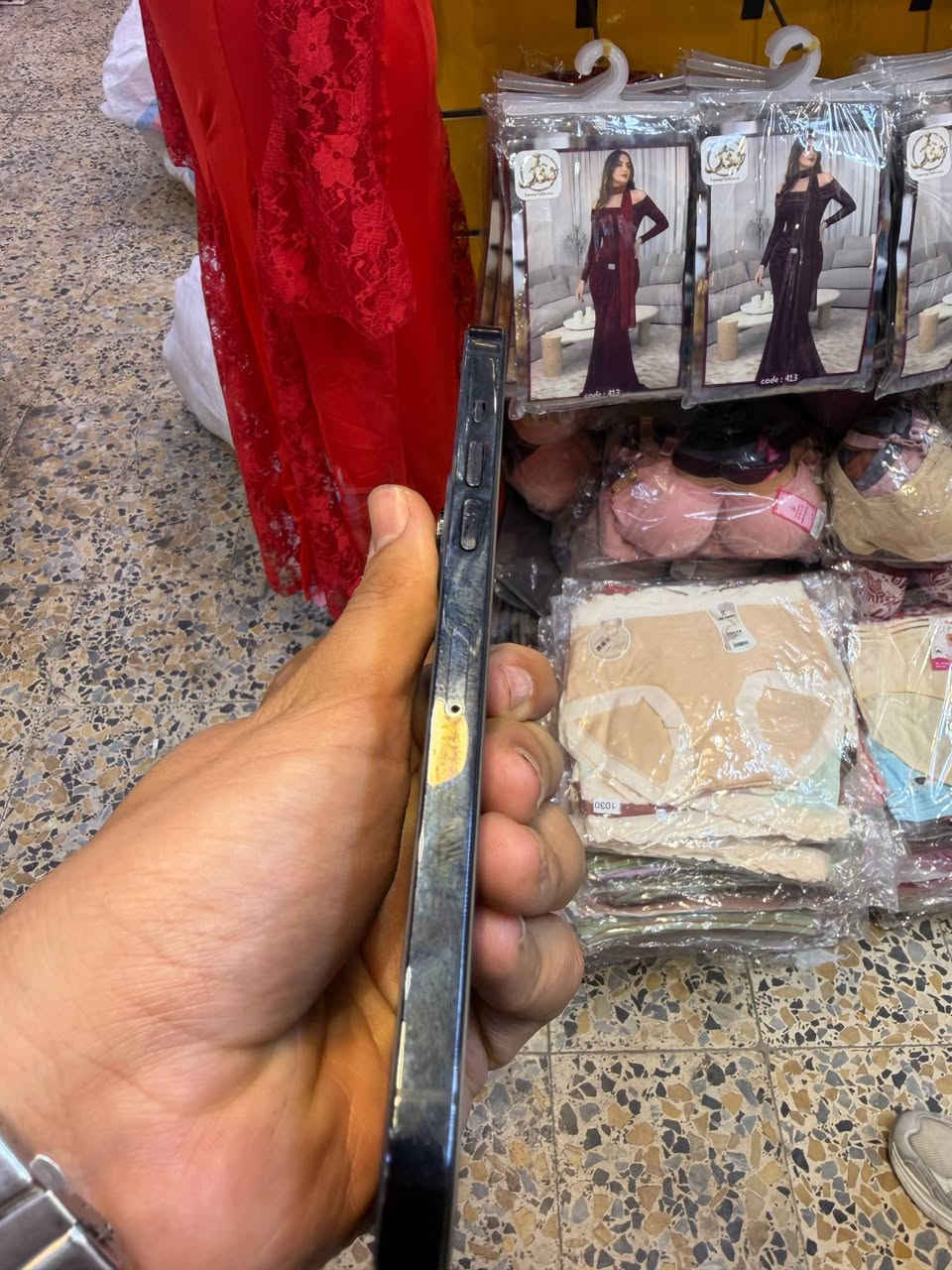 سلام عليكم 12برو ماكس كدامكمً الصور
مبدل بطاريه تفصيخ وكامره تفصيخ وشاشه نوعيه زينه والفيس إيدي شغال بس يحتاج برمجه ب10الاف كدامكم السلاسه مال الشاشه بطاريته 80 ذ 256 
مراوس أريده بجهاز آوًابيعه 
بغداد مدينه الصدر


**إذا كنت صاحب هذا الإعلان وتريد حذفه لأي سبب، رجاءا أرسل رسالة إلى الدعم الفني**