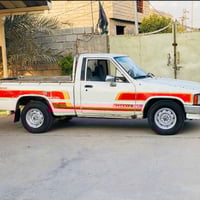 هايلوكس • ١٩٨٨ • رقم بغداد