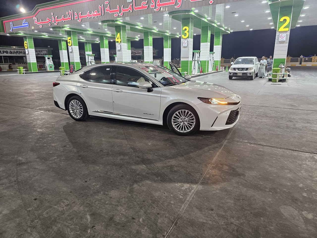 السلام عليكم 
كامري  Le ٢٥خليجي شركه جيهان 
مرقم اربيل 
كفاله عامه موصفات
 بصمه تشغل
 بصمه أبواب 
فتحه 
شاحن لاسلكي 
رادارات 
حساس خلفي 
كامره 
تحكم استيرن
هاند بريد بصمه
لايت لد 
كشن كهرباء 
مواصفات Le بالموديل ٢٥ معروفه 
مكان سياره الانبار 
سعر ٢٦٢ 
هاتف ***********
