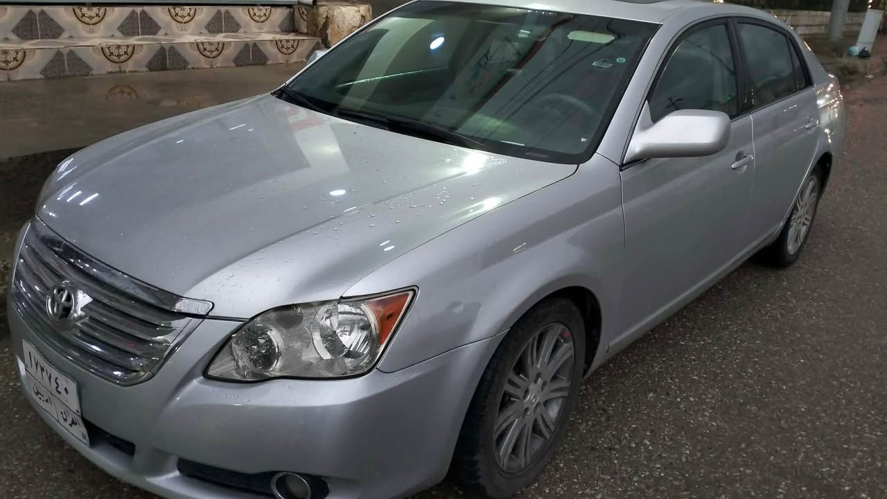 ئه‌ڤه‌لۆن ٢٠٠٨ 
گیر و مه‌كینه‌ به‌ شه‌رت
فول فوله‌ به‌س به‌سمه‌ نیه‌
سه‌نه‌وی به‌سه‌ر جووه
بی بۆیاخ و بی ده‌عمم ته‌نها ٢ بستی بۆیاغه‌ سه‌ر هیلالی لای سه‌یاق
به‌ناو كرد و هه‌موو شتی به‌ شه‌رت 
١٢٠$ معامه‌له‌ 
له‌ كۆیه‌م 

***********
*********** كويسينجاك, أربيل
