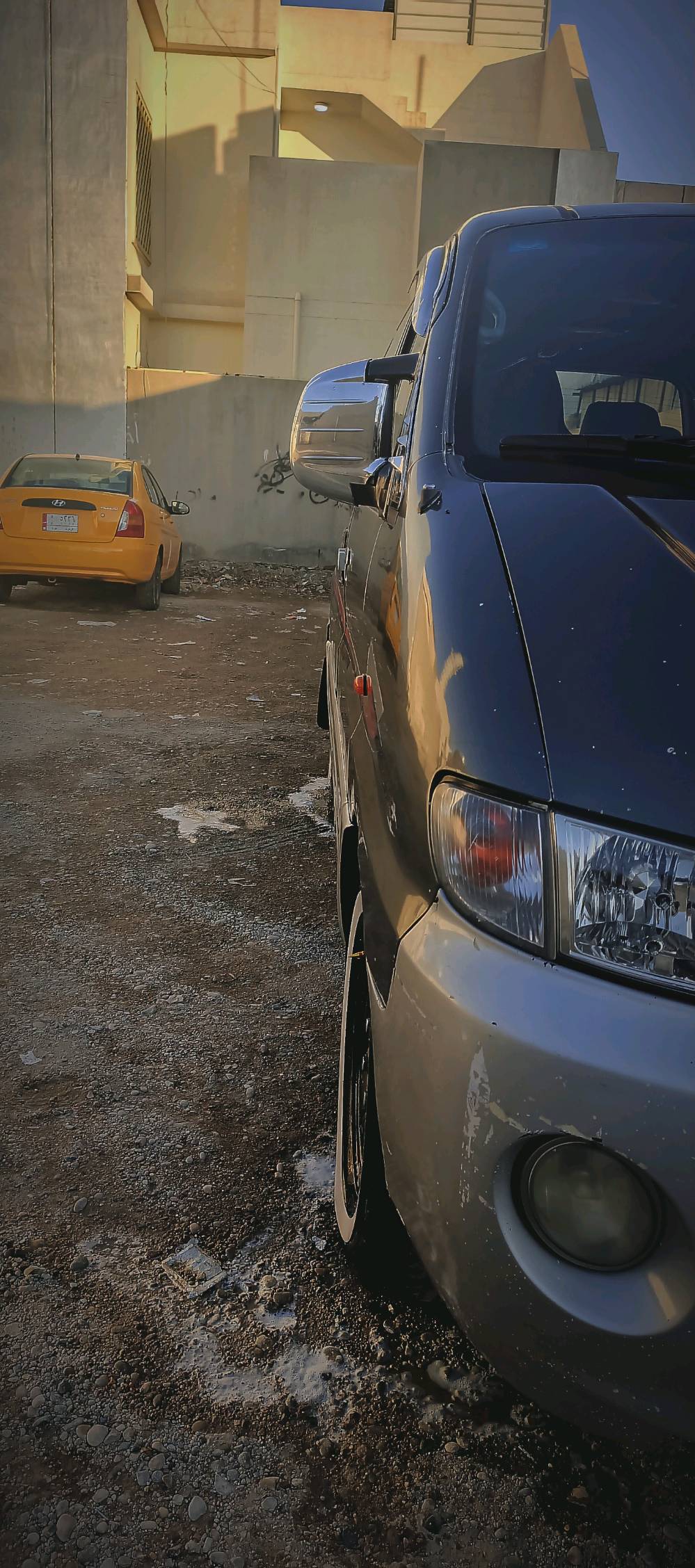 ستاركس موديل 2000 بتره (8 راكب) 
شواصي على بلاد 
مشروع وطني خصوصي بأسمي سنويه 27 
باتري جديد تايرات نضاف 
محرك نضيف 
مكاني كركوك 
السعر (75) بيها مجال للطيبين 
*********** الرقم