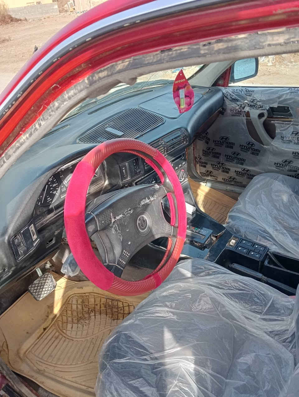 سلام عليكم سياره بي ام دبليو مراوس ابيكم 
مكينه وكير محور ففيتي 3000 حداديه تايرات جدد
رقم نجف مشروع وطني تريد تحويل او وكاله 
مراوس ابيكم 
***********
