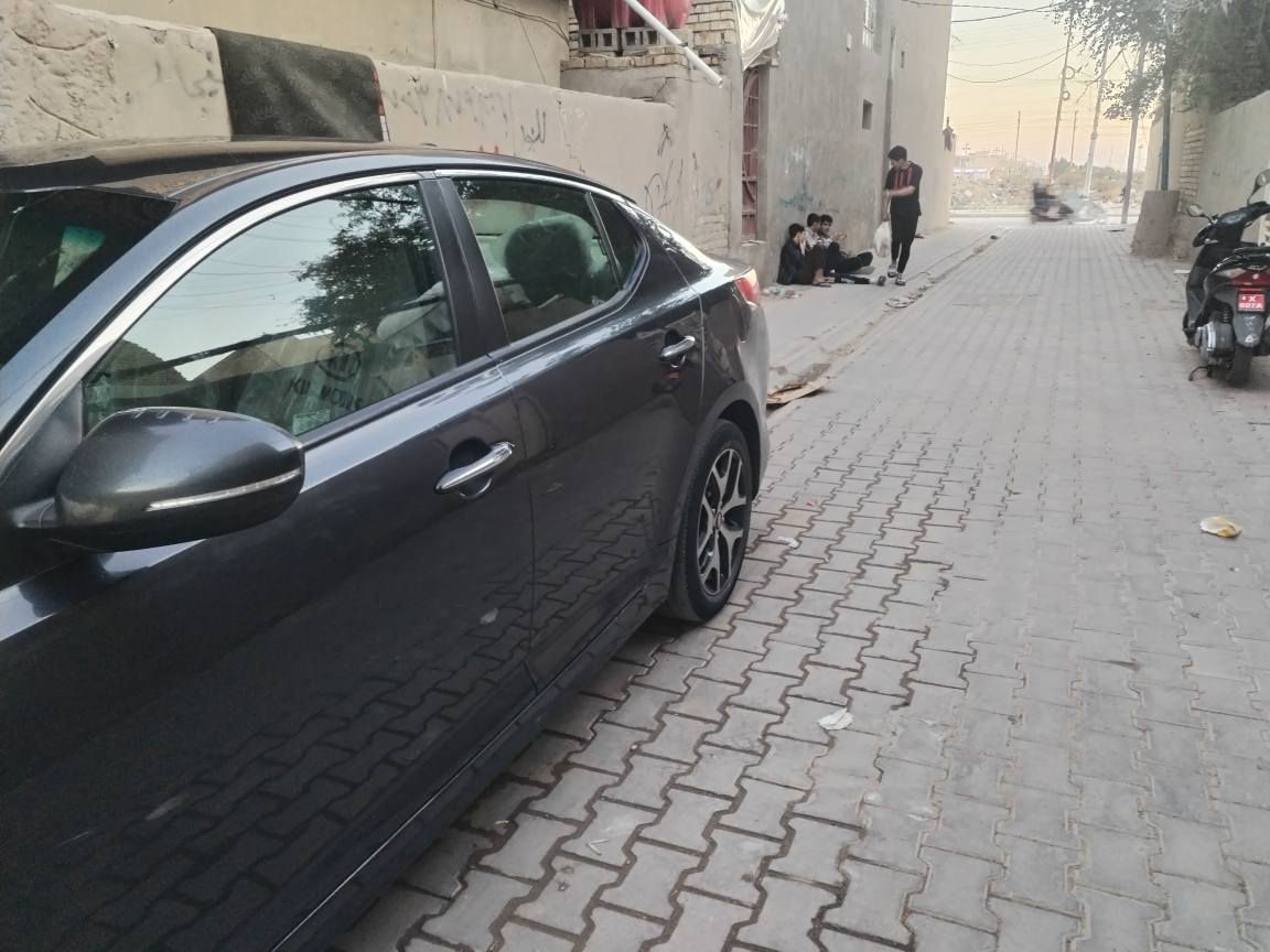 كيا اوبتما
محرك gdi 2400 
كير اوتماتيك ٦ سرعات
موديل 2015 
سياره وارد امريكي صبغ جاملغ امامي وبنيد وجاملغ كيلير
ماشيه ١٩٠
مدوشمه جديد
رقم  واسط مشروع وطني
مكينه جديده
تبريد ثلج
تخم تاير سياره خير من الله
السعر ١٠٥ وبيها مجال 
مكان السياره كوت مركز المدينه لاستفسار الاتصال على الرقم *********** او *********** دهل اوران, واسط
