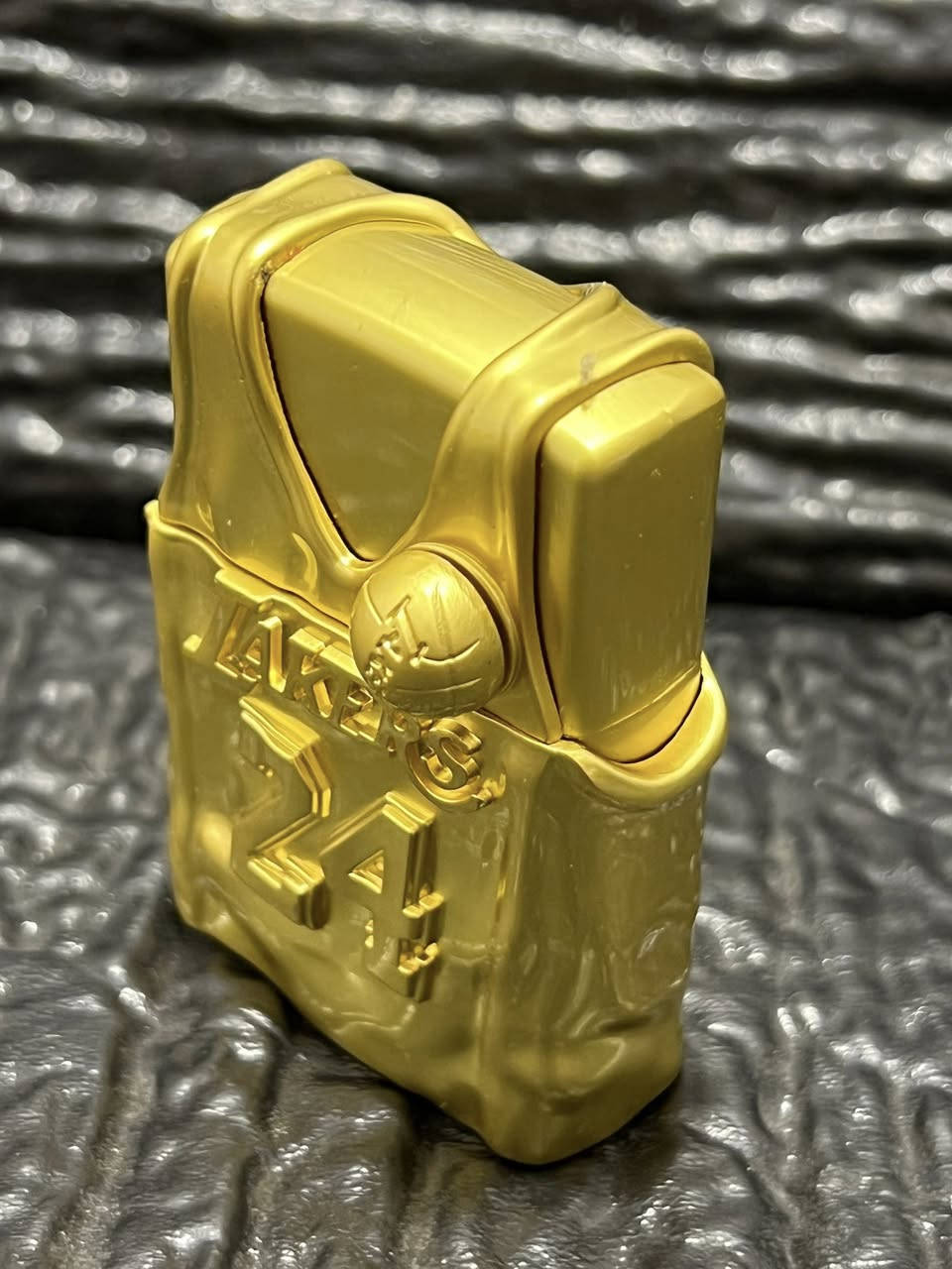 السلام عليكم
قداحه ف ت ي ل
النقش بارز
غير مستخدمه
طلاء ثابت
السعر 25 الف
***********
