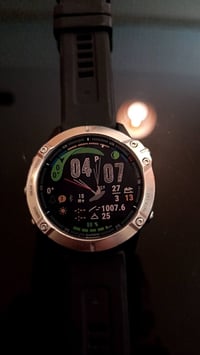 كارمن فنكس 6 نظافة 99٪ Gps  خرائط العراق بدون اي خدش  السعر 400 الف دي...