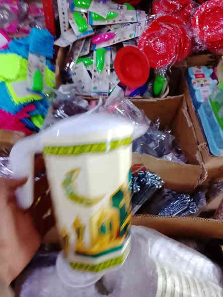 محلات البركه المواد المنزلية
الوزيريه شارع بانزين خانة المستنصريه 
(***********) الحاج جبار أبو زهراء 
متوفر توصيل لجميع محافضات العراق
