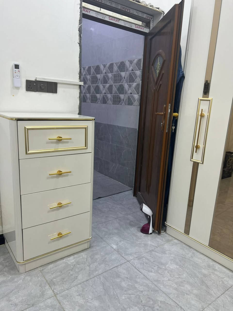 غرفه تركي خشب ثقيل درجه اولا
السعر  مليون قابل للتفاوض
نضافه 100‎%‎
مكانه الاسكان الصناعي 
مكلف بلنشر 
صاحب الغرفه 

+964 772 393 5639


**إذا كنت صاحب هذا الإعلان وتريد حذفه لأي سبب، رجاءا أرسل رسالة إلى الدعم الفني**