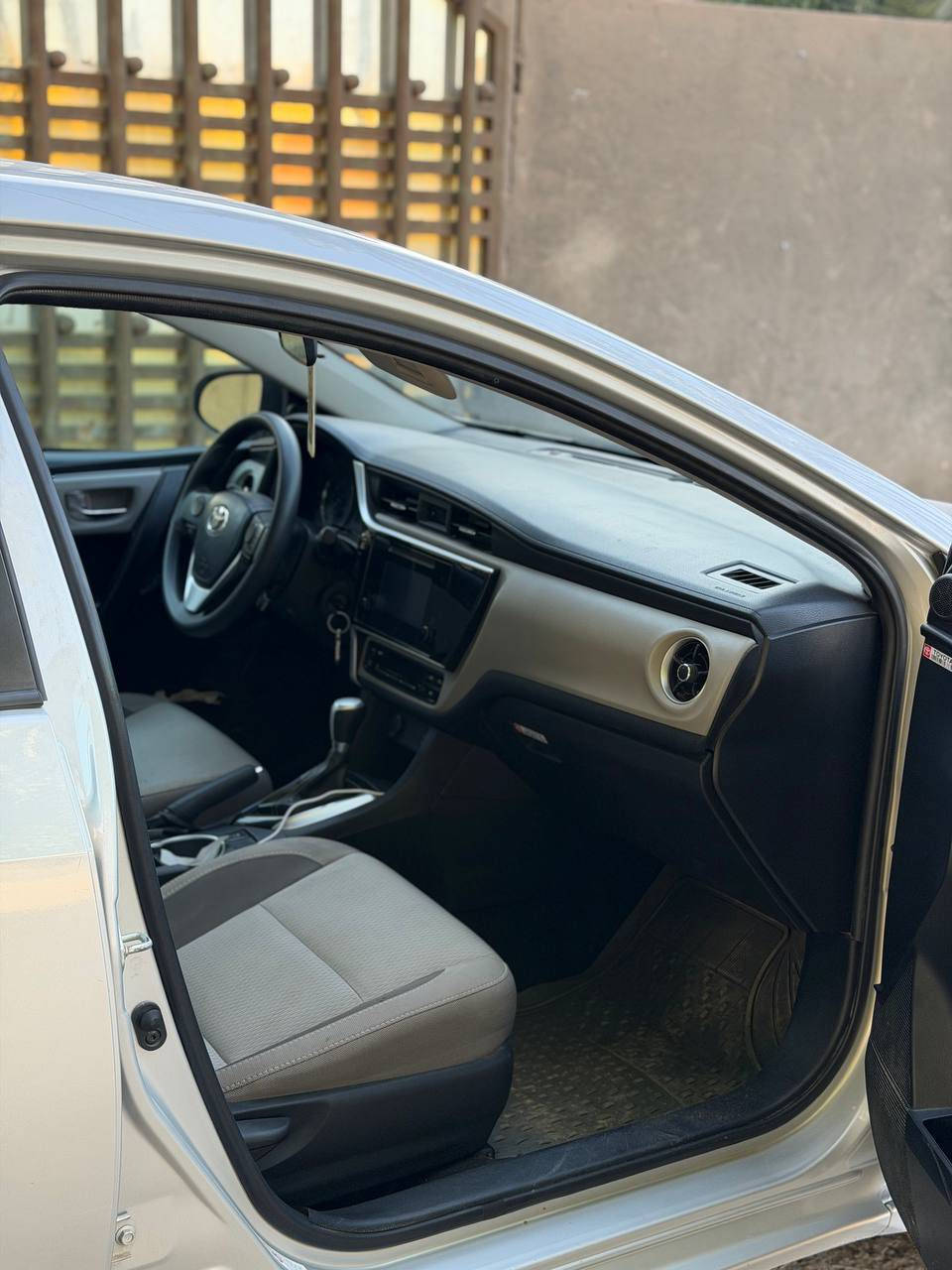 سلام عليكم
كورلا موديل 2019امريكيه 

سونارها موجود وي الصور 

ماشيه 65ميل

مواصفاتLE

سعرها 130وبيها مجال
ترهم مرواس بكورلا هايبرد ٢٤،٢٥

مكانها بابل 

***********
