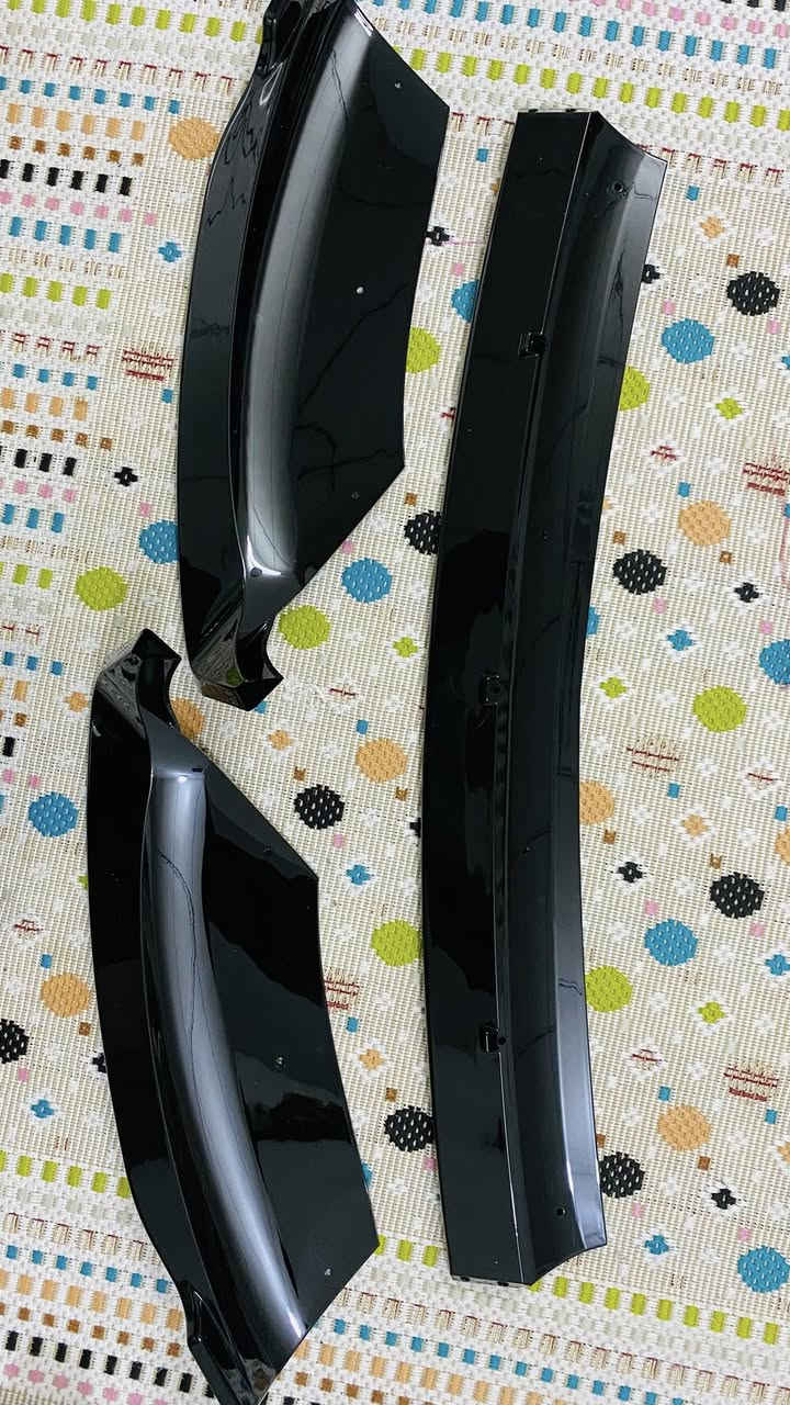 لحيه مارسيدس قالب بيلادى
اسود
سعر ٦٠ الف
توصيل موجود


**إذا كنت صاحب هذا الإعلان وتريد حذفه لأي سبب، رجاءا أرسل رسالة إلى الدعم الفني**