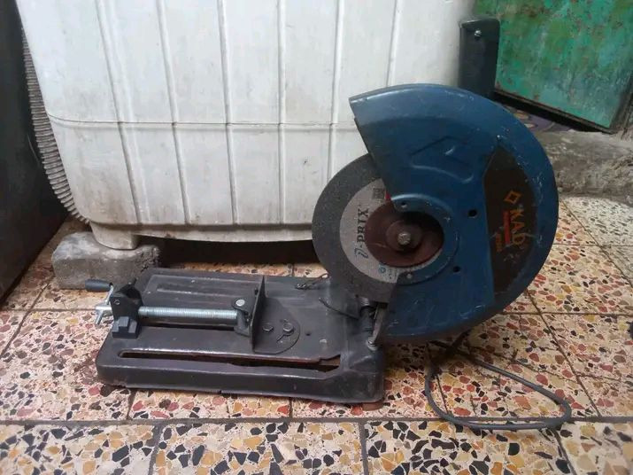 🔴 يوجد توصيل لكافه المحافظات
💢 الكتر ملفه نحاس والارميجر مالته هم نحاس 
كتر حدادي شغال وعل الفحص نظيف شرط الفحص السعر 65 الف المكان بغداد


**إذا كنت صاحب هذا الإعلان وتريد حذفه لأي سبب، رجاءا أرسل رسالة إلى الدعم الفني**