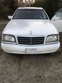 شبح للبيع موديل ٩٥ اللون ابيض بغداد مابيه اي نقص رايده ب٩٠ وبيه مجال ل...