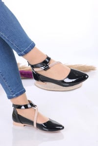 حذاء نسائي تركي • مقاسات ٤٠-٤٣ • مجمع حاتم البدري