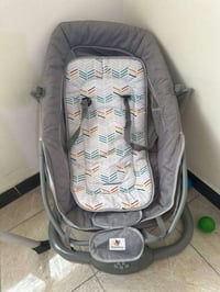 كرسي كهربائي هزاز • كرسي طعام • الإعلام حي الشباب