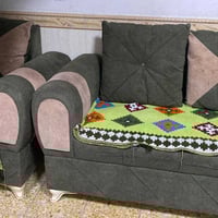 تخم ٢ تسكام واحد ب٣٠٠ والثاني ٤٠٠  الاستفسار اكثر اتصل 07869291705