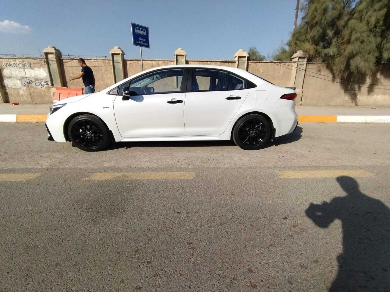 للبيع... 
* المواصفات

كورلا هايبرد 2025 بلاك اديشن S الشكل الامريكي

محرك 1.8 هجين

عداد المسافة 9400 قابل للزيادة ( اخت الزيرو ) 

رقم بغداد انگليزي

تبريد قطعتين

تبريد شاشة

شاشة چبيرة وسطية

ويل ١٧ 

داخل احمر جلد

مقعد السائق كهرباء

تحكم ستيرن جهتين

اوتو هولد 

هاند بريك دگمه

فتحة سقف

اشاير بالمري

رادار امامي

تحديد مسار وثبيت سرعة

العدة مال السيارة والسبير غير مستخدمات

بصمة عدد 2

وبعد بيها مواصفات

* الاضافات الموجودة بالسيارة

حوضيات امامي و خلفي وصندوق

عازل حراري لكل الجام

داش كام مراية تصوير امامي وخلفي

تغليف جامة السقف بالفابلون الحراري

السيارة مكفولة كفالة عامة عدا بارد بسيط بالتكمة خلف السائق اقل الشبر اشتغلتها يم علي المندلاوي وعندي الوصولات ورشيتها ع گد الشخوط وصور الحادث ومقطع فيديو موجودات بالمنشور

السعر 162 وبيها مجال قليل


**إذا كنت صاحب هذا الإعلان وتريد حذفه لأي سبب، رجاءا أرسل رسالة إلى الدعم الفني**