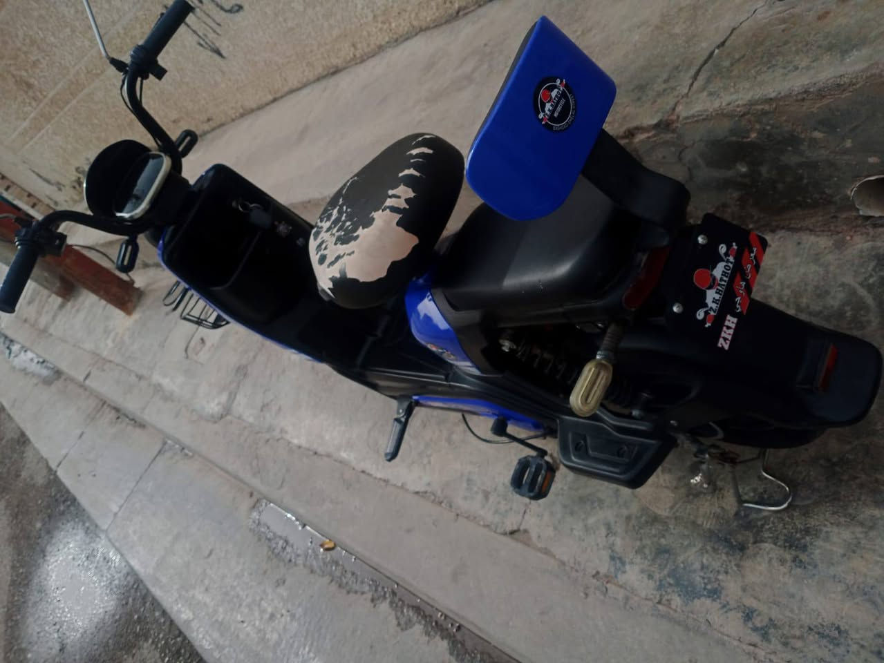 السلام عليكم  باسكل شحن نضيف كامل مابي اي نقص السعر 225 وبي مجال للاستفسار الاتصال   رقم ***********
