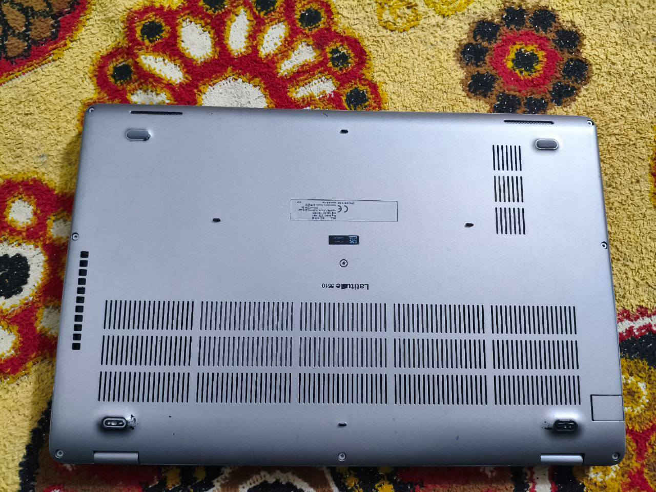 لابتوب ديل  DELL LATITUDE 5510
المواصفات ::::
الجيل العاشر
حجم شاشة 15.6 FHD
1_معالج كور اي فايف جيل عاشر 
2_رام 16 كيكا DDR4 
3_هارد SSD-256GB 
4_كرت شاشة داخلي انتل ٨ كيكا INTEL
5_باتري ليثيوم يوفر ٣ ساعات 
6_منفذ اتش دي مباشر 
7_منفذ ايثرنت
8_منفذ تايب سي 
9_منفذ USB3  عدد 2 
....................................................................................
الملحقات 
- شاحن 
- حقيبة 
- ماوس 
السعر 300 وبي مجال قليل// توصيل كل العراق خمس الاف


**إذا كنت صاحب هذا الإعلان وتريد حذفه لأي سبب، رجاءا أرسل رسالة إلى الدعم الفني**