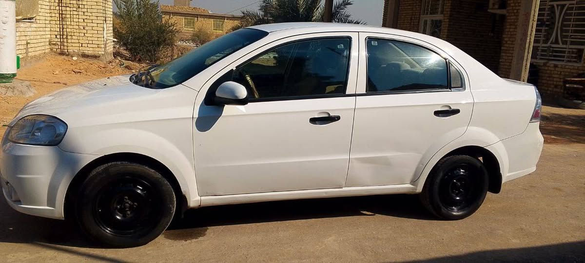 للبيع أفيو موديل 2010 قادسية السيارة بيه مكانات صبغ ابيع حزام بدون ضرر داخلي كير محرك تبريد مكفولات سنوية لل2027 السعر 64 وبيه مجال مكان السيارة النجف الاشرف الكوفة للاستفسار اكثر الاتصال على رقم *********** يوجد واتساب
