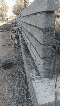 سلام عليكم خلفه بناء بلوك فرمستون متفرغ حالين اتصل وبيك خير وتدلل ***********
