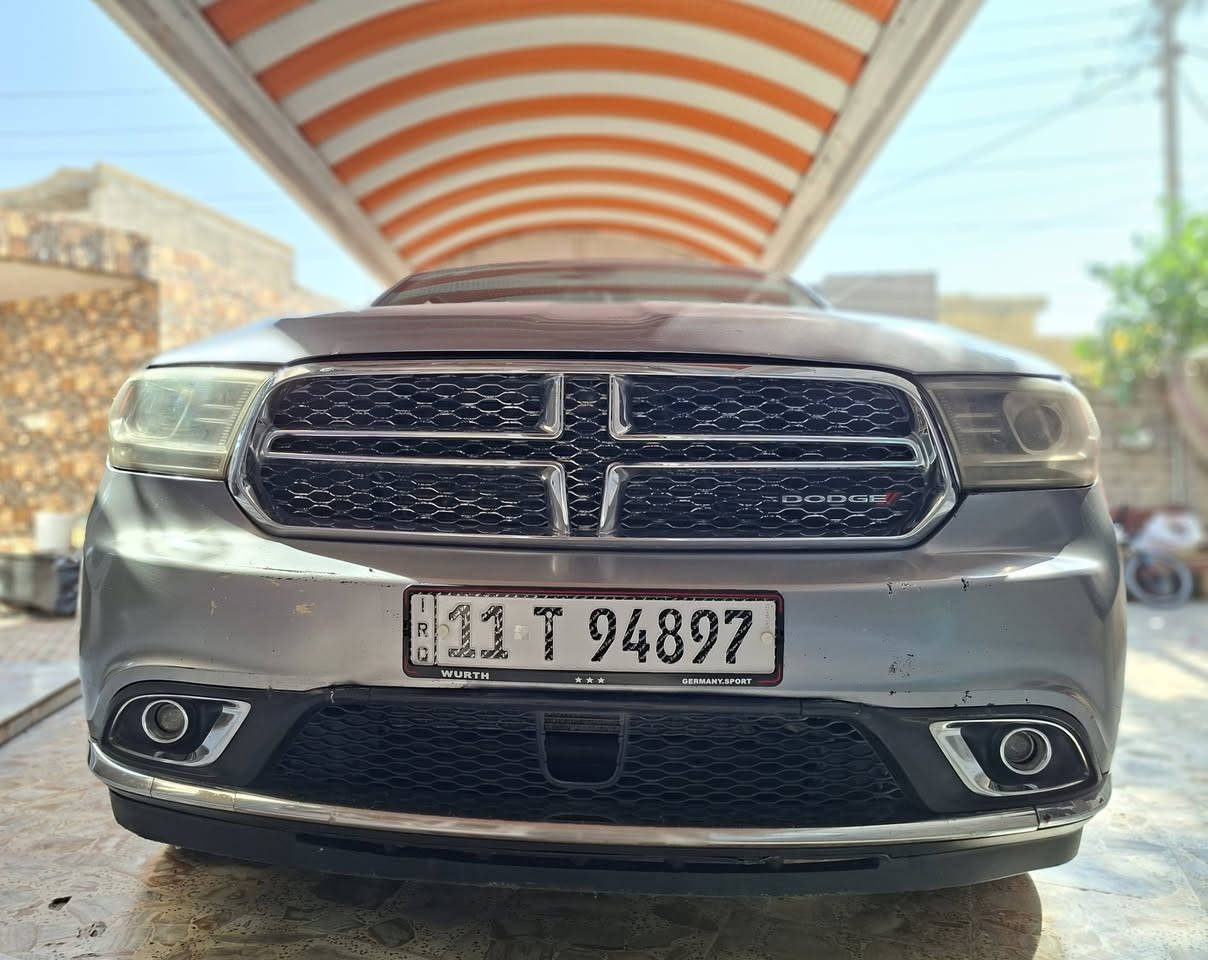 السلام عليكم
دوج دورنكو 2015 اصل
رقم بغداد انكليزي حره  باسمي وارد أمريكي حادثها
( سرقه جاملغات الاماميه وراجعات نفسهن وبالعراق تم تبديل باب الخلف صدر اصلي وبيها بارد بالبنيد ونصبغ كلير فقط )  كير مكينه مكفولات حداديه توني مسويها تخم تاير  مواصفات سياره 6سلندر 7راكب 4قطع تبريد كير ماوس  بصمه شاشه جبيره تدفئه تبيرد اوتو ستوب ايكو سبورت  جام اوتو كامره تحكم ستيرن جهتين + شفتات منضومه زنون عالي وناصي فور ويل السعررر(220)وبيها مجال بسيط لتواصل ع الرقم(***********) مكان السياره ناصريه غراف
