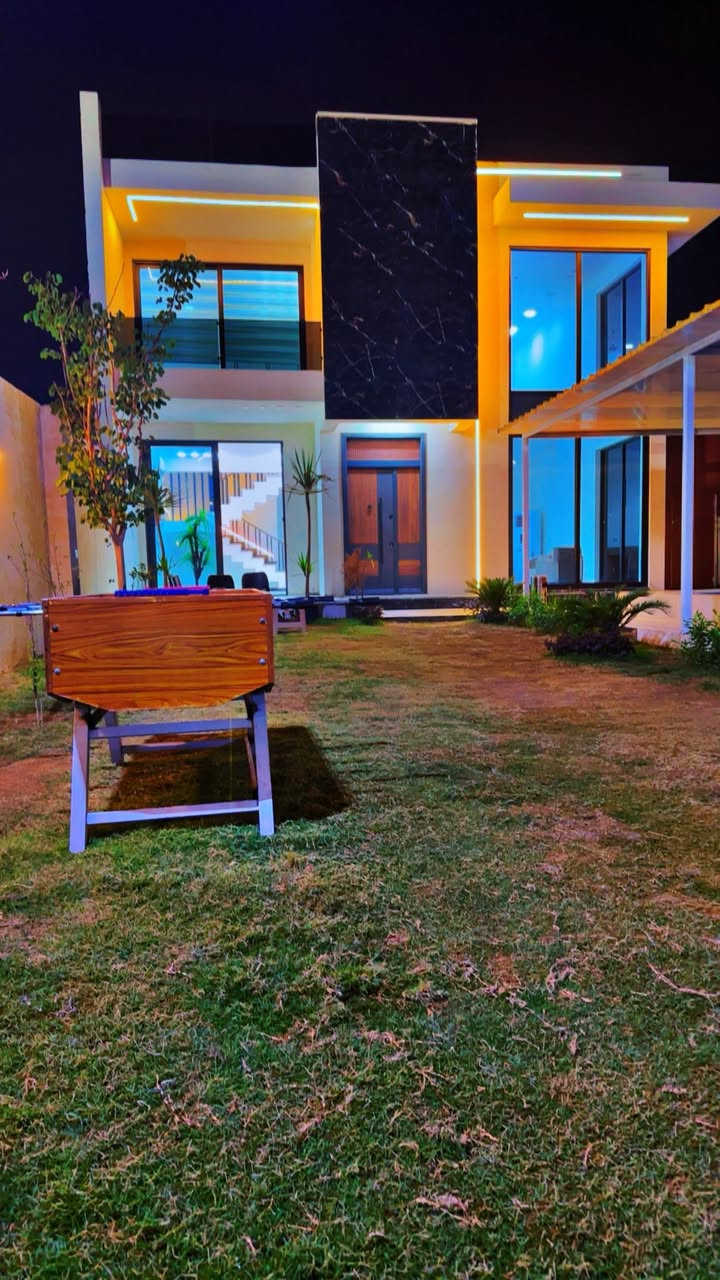 متوفر حجوزات بدايه الزعفرانيه ع شط دجله المزرعه موثقه بتطبيق اجرلي النهاري ١٠٠ المسائي ١٢٥ للاستفسار ***********
