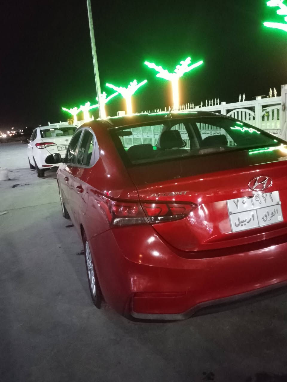 كسنت 2020وارد امريكي سياره جديده معنه الكلمه بيه بابين بس السائق ولوره السايق110وبيه مجال قليل ***********صوير
