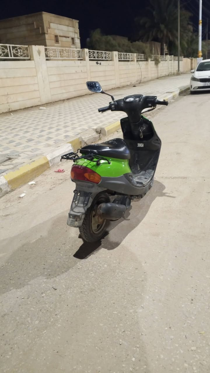 سلام عليكم دراجه بيجي للبيع كهربائيّة كله شغاله ماعده السلف بس عوزه باتري دراجه خير من الله دراجه مفتوحه مكان ناصريه زدريناويه سعر ب275وبيه مجال شراي يجي خاص او واتساب ***********
