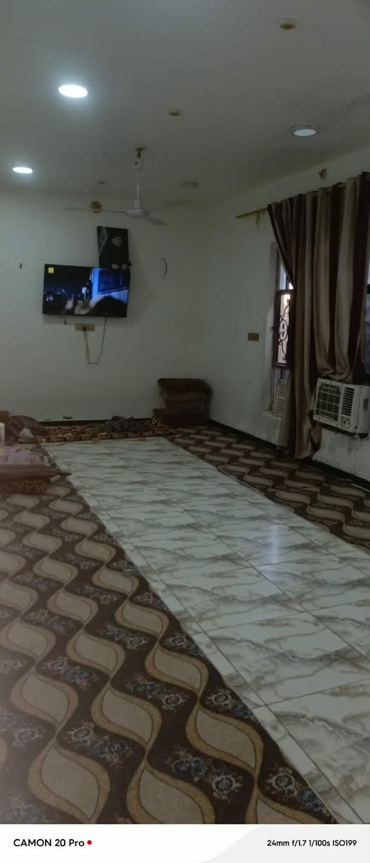 السلام عليكم بيت في البوجاسم طابو زراعي من تكون من غرفتين وصاله ومطبخ وستقبال صحيات خارجيه ودخاليه مساحه 200🤍.   الاستفسار  ***********
السلام عليكم بيت في البوجاسم طابو زراعي من تكون من غرفتين وصاله ومطبخ وستقبال صحيات خارجيه ودخاليه مساحه 200🤍.   الاستفسار  ***********  السعر35
