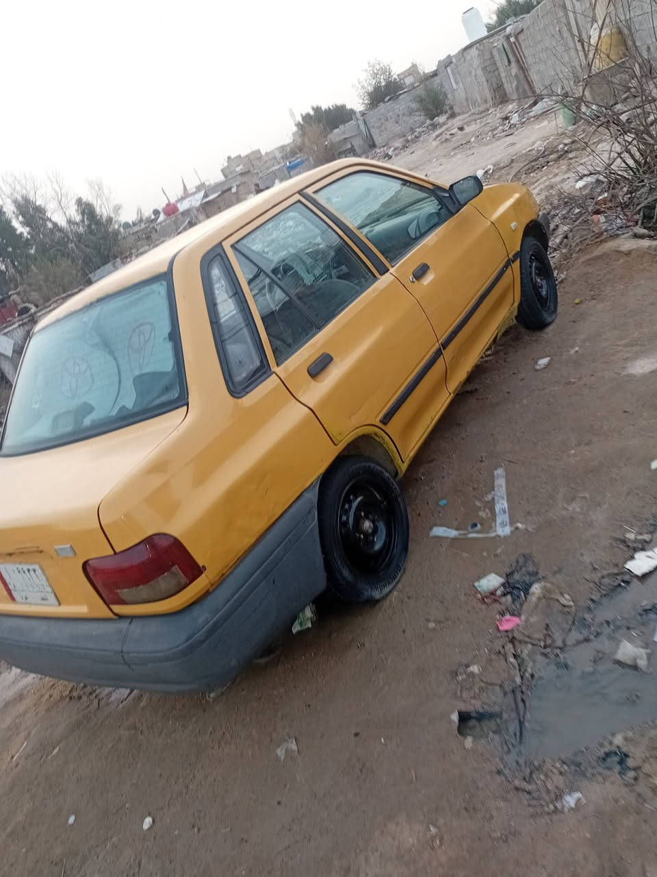 سلامه عليكم سياره سايبه البيع مديل ٢٠١٢ جديده مكينه بدايت تبخير سياره كمله ماعنده ايشي تكفل عن سرقه وعشاير وبيه وجهيه سنويه السعر ١٤ وبيه مجال مكان نجف ***********
