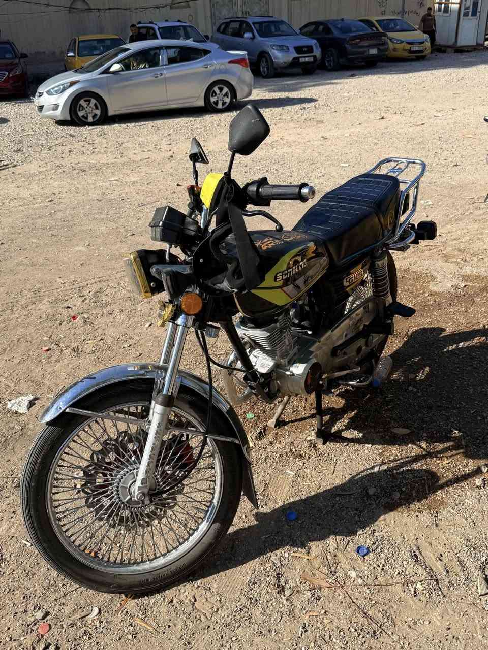 سلام عليكم تايكر موديل 25فول نضافه كفاله المكينه سعرها 750 وبيها مجال العنوان ديالى بعقوبه***********
