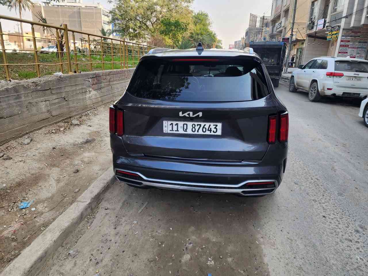 سورنتو ٢٠٢٣ هايبرد وارد امريكي بغداد فول فول ١/١   ٧ راكب  منفصل مواصفاته بصوره عدى البانوراما بسمي ماشية ٣٤ ميل  السعر ٢٤٥  الاستفسار  ***********
