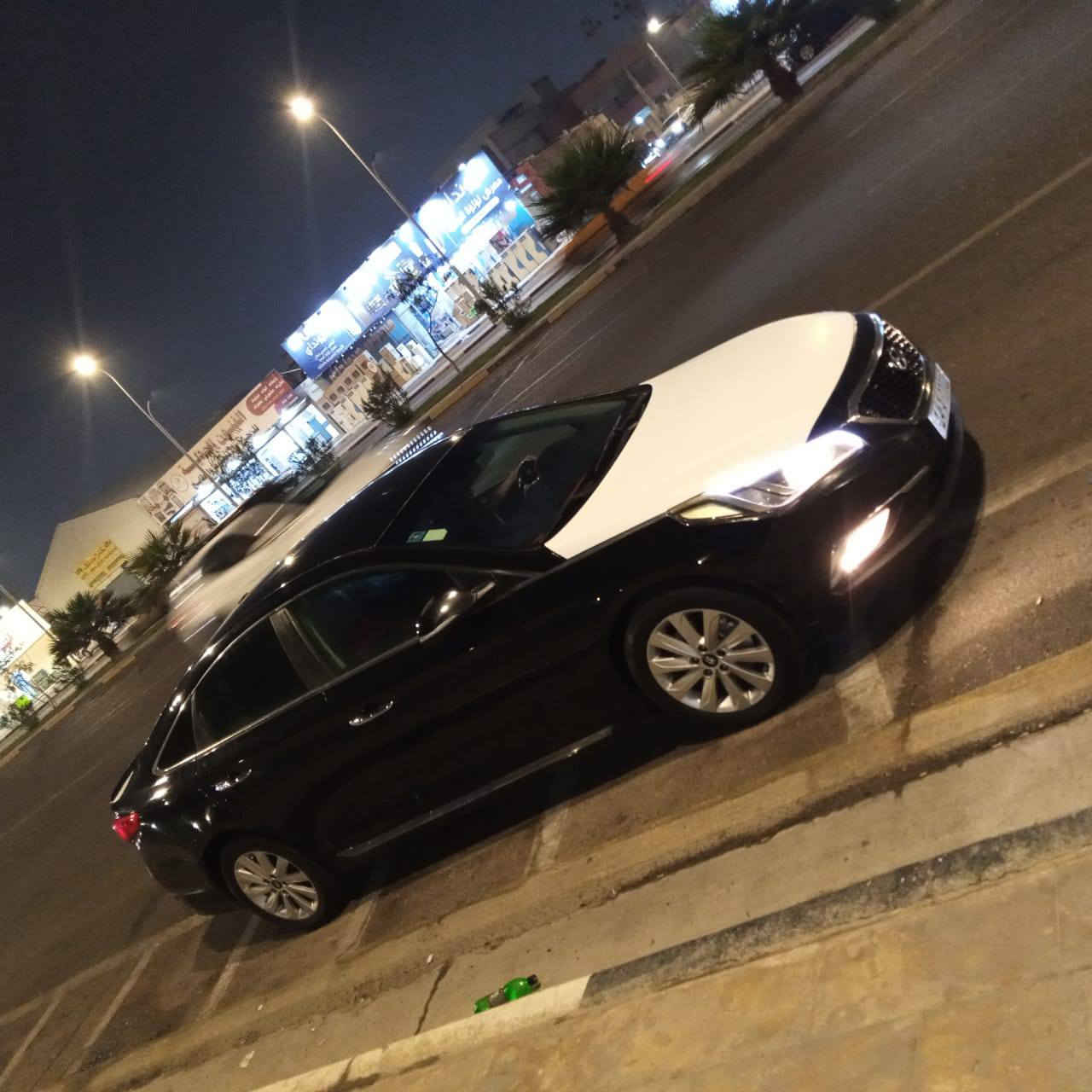 سوناتا مديل 2015وارد امريكي بنيد وجاملغ بدون دواخل مكينه بيها صوت اول ماشغل كير حداده كفاله ماشيه 124رقم بصره دولي راعيها جاريي فول مواصفات ماعده تنته *********** سعر 97وبيها مجال 
سنويتها 28عنوان بصره كوت الحجاج
