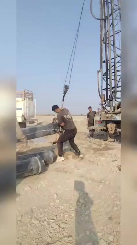 لحفر الابار الارتوازيه ***********
يوجد واتساب *********** 
مستعدون الحفر الابار وتعبرات الشوارع وتجفيف المنهولات نعمل في كافه محافضات العراق دقه في العمل وسرعه في الانجاز ونعمل تجفيف الارض الشركات الاهليه والحكوميه نعمل حفر الابار كاقه الاحجام ونعمل حفر يدوي والي
