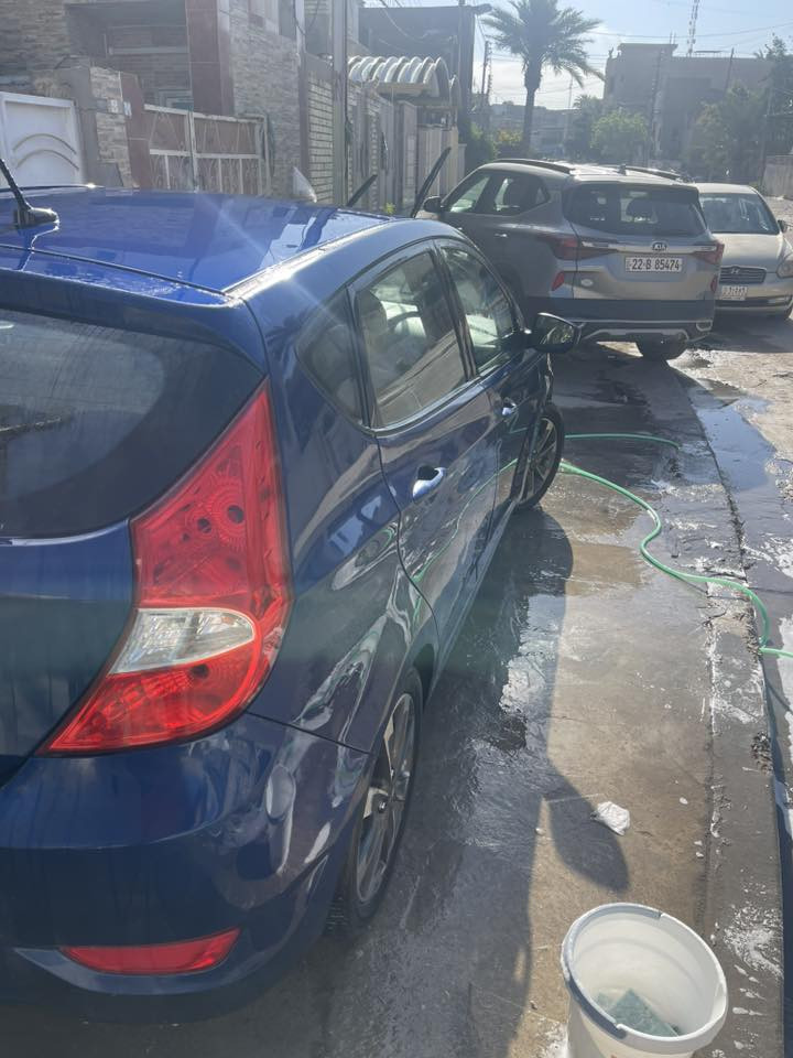 أكسنت2017 للبيع هاج باك
رقم بغداد مشروع وطني
محرك ١.٦ GDi
محرك كير بحالة جيدة جداً
سيارة نظيفة جداً مال بيت 
 حادثهه جاملغ وبنيد مصبوغات 
 السيارة احلى من الصور

🟥 السعر 110بيها مجال حك الجيه

مكانه حي العامل السكني


**إذا كنت صاحب هذا الإعلان وتريد حذفه لأي سبب، رجاءا أرسل رسالة إلى الدعم الفني**