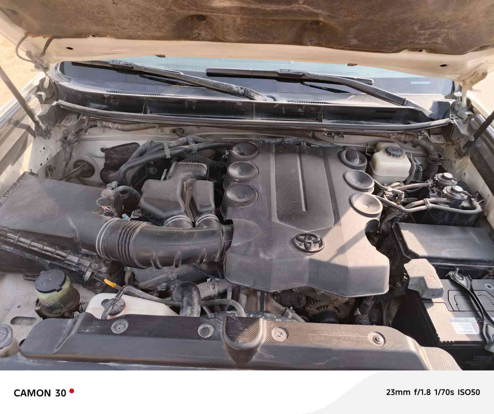 تيوتا برادو 2011 للبيع TXL
مكفولة كفالة عامة عدا الدعاميات
محرك 6 سلندر 
كير محرك كفالة عامة 

7راكب 

فور ويل دفع رباعي 

حساس خلفي 

كامرة  

فتحه

بصمه تشغيل

مري كهربائيه

تحكم ستيرن 

تبريد 3 قطع

السياره بأسمي رقم ذي قار ألماني وتجي وتشوف بعينك 

 

السعر 270 

***********

***********
