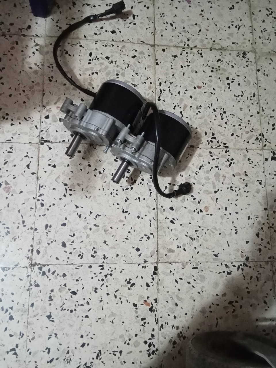 زوج موتورات 250واط 75دورة في الدقيقة المهتم على 0795233780


**إذا كنت صاحب هذا الإعلان وتريد حذفه لأي سبب، رجاءا أرسل رسالة إلى الدعم الفني**